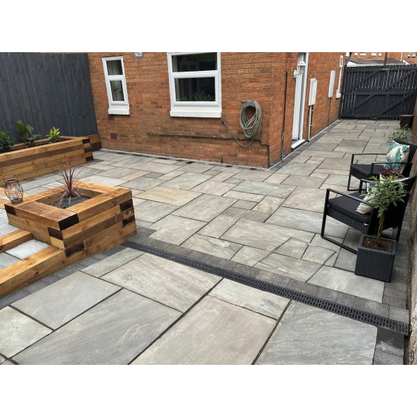 Kandla grey sandstone patio.
